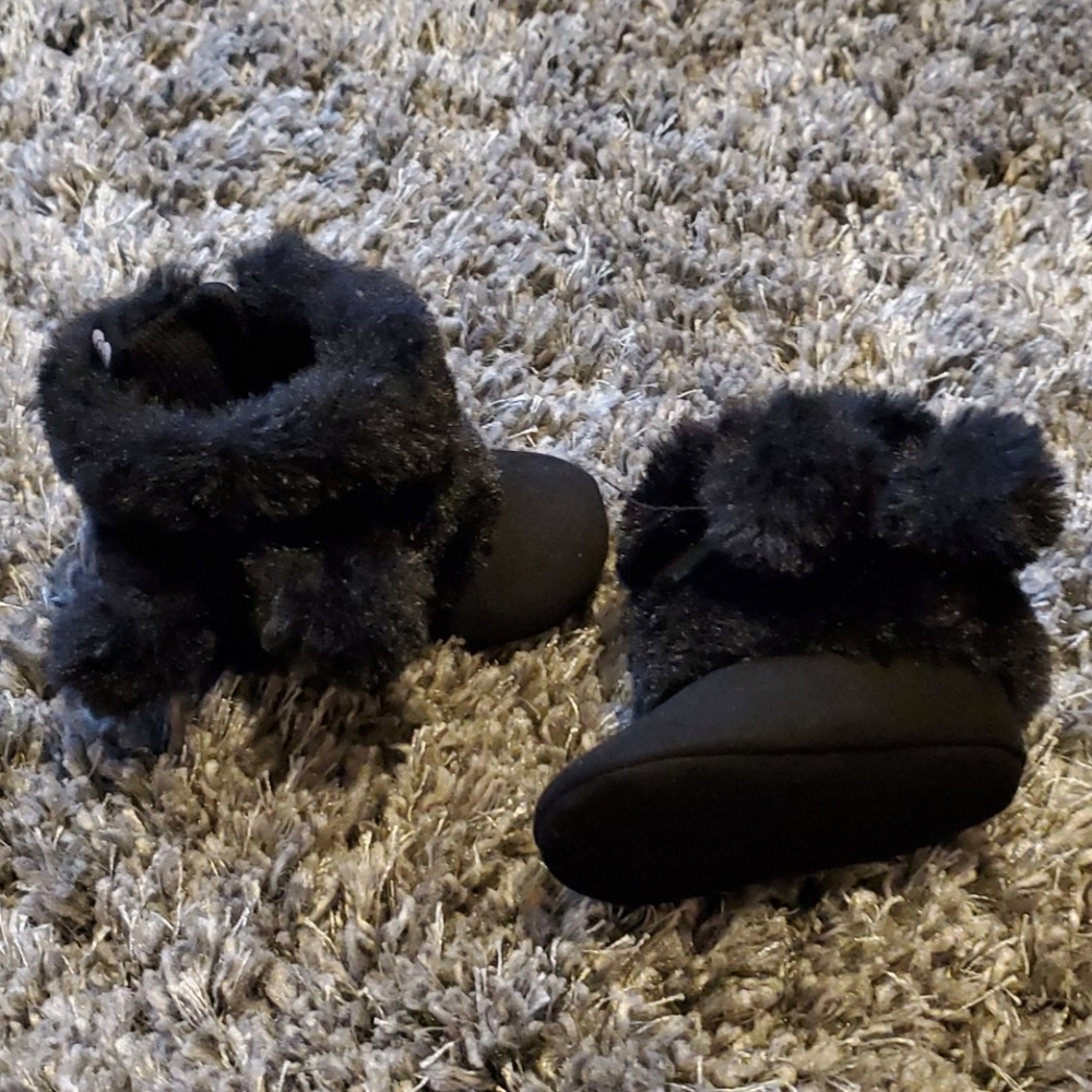 Black Fur Boots